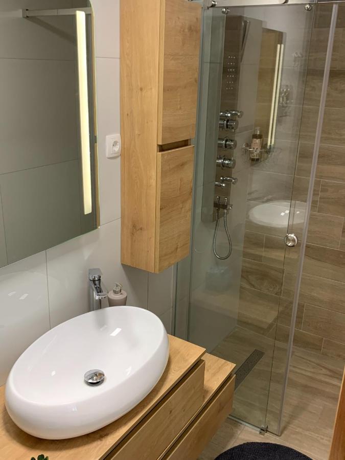 Apartmaji Prʼ nas Laško Zewnętrze zdjęcie