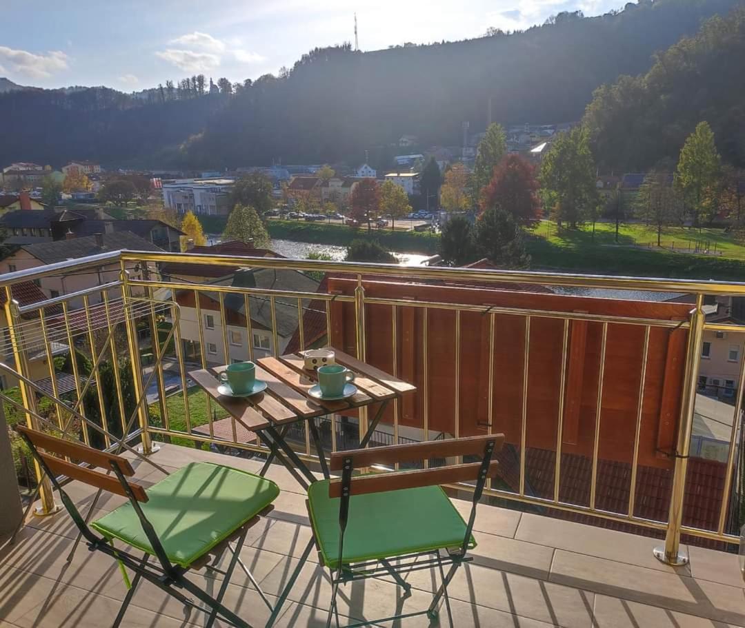 Apartmaji Prʼ nas Laško Zewnętrze zdjęcie